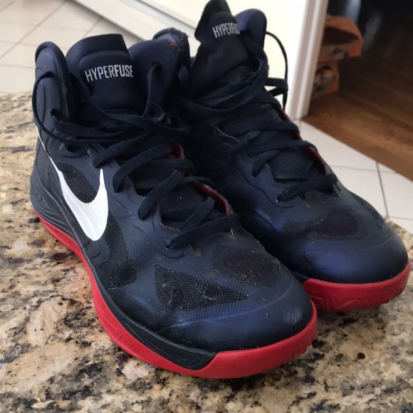 nike hyperfuse